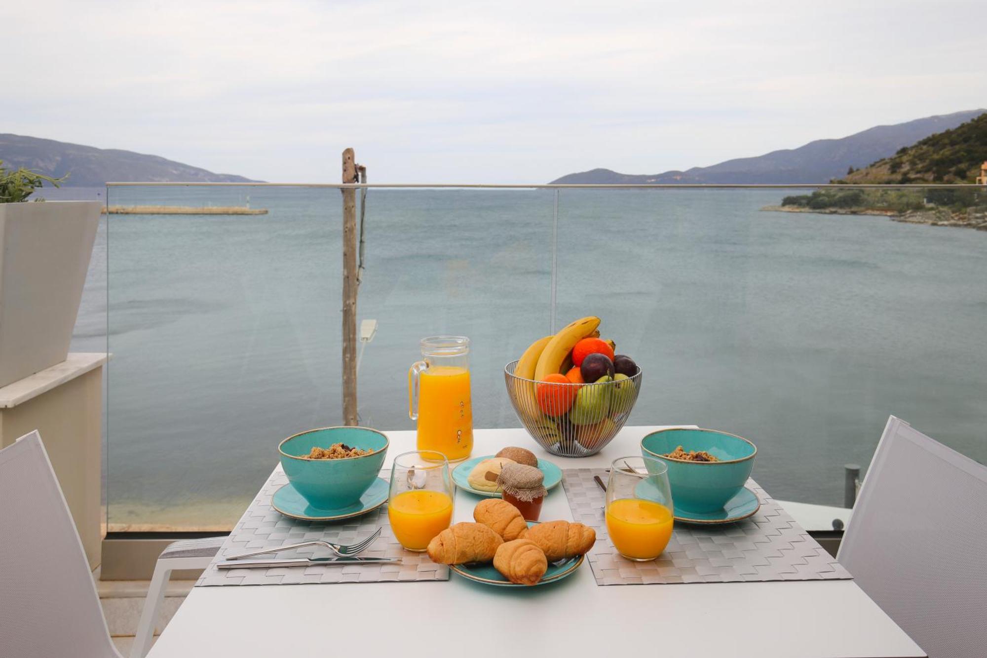 Sunrise Bay Apts Айя-Евфимия Номер фото